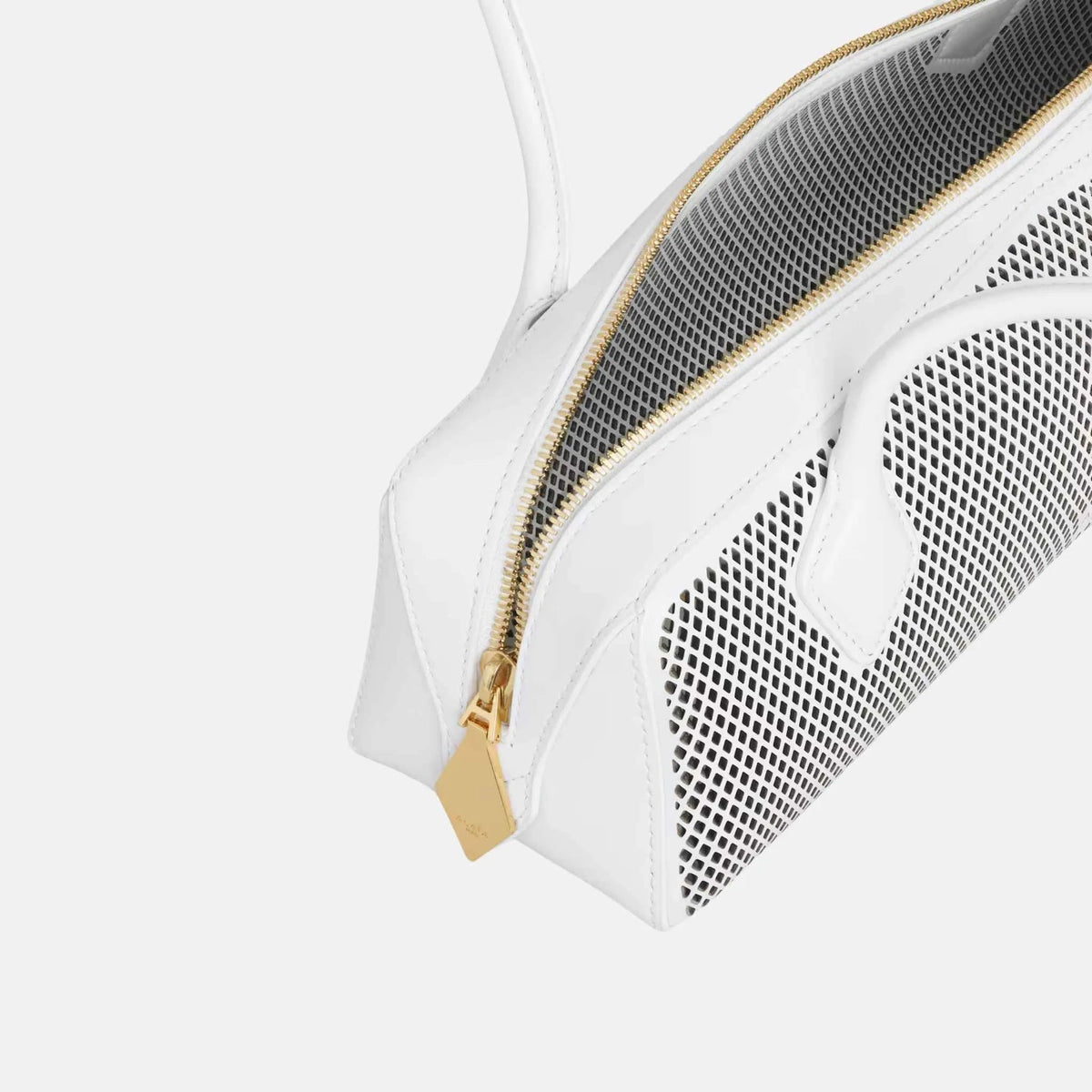 Le Teckel Medium Bag In Perforated Leather
