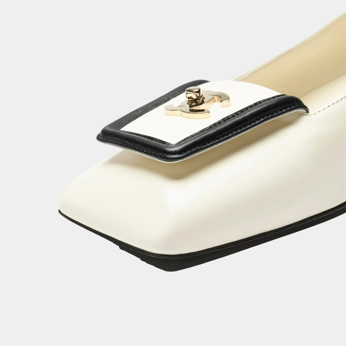 Ballet Flats in Lambskin Ivory & Black