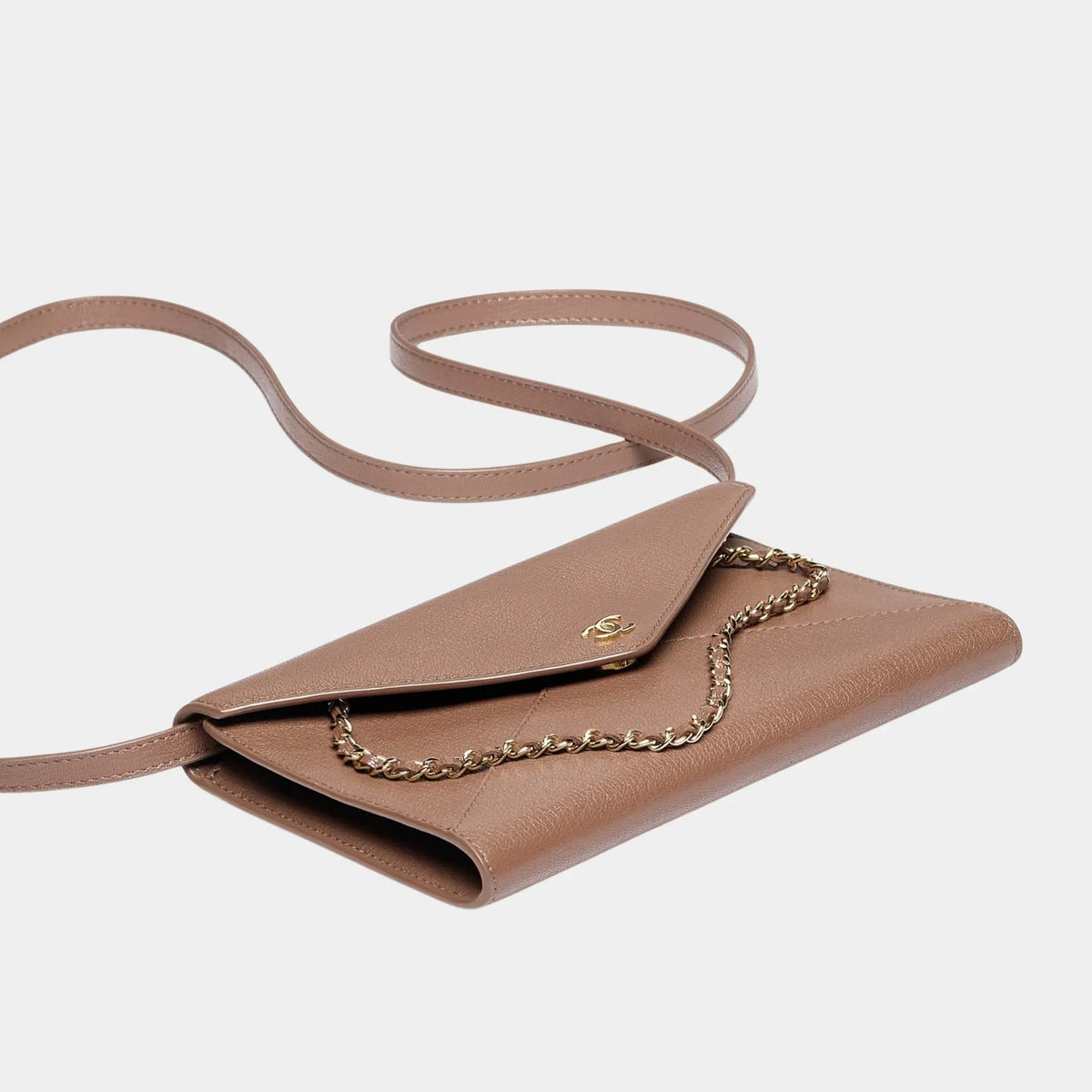 Clutch with Leather Strap in Grained Goatskin & Gold Metal
