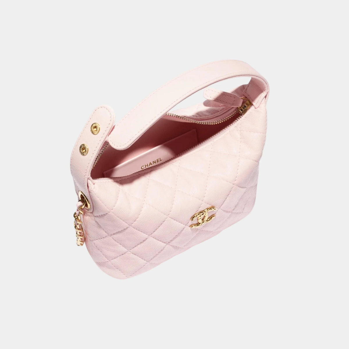 Clutch With Chain in Grained Shiny Calfskin