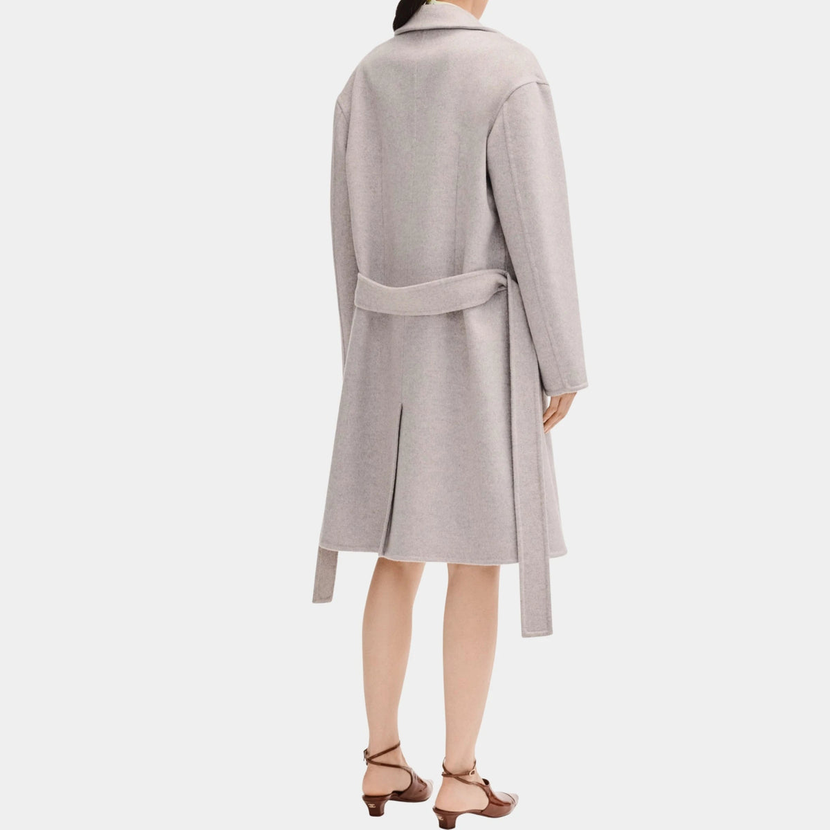 Coat in Grey Cashmere