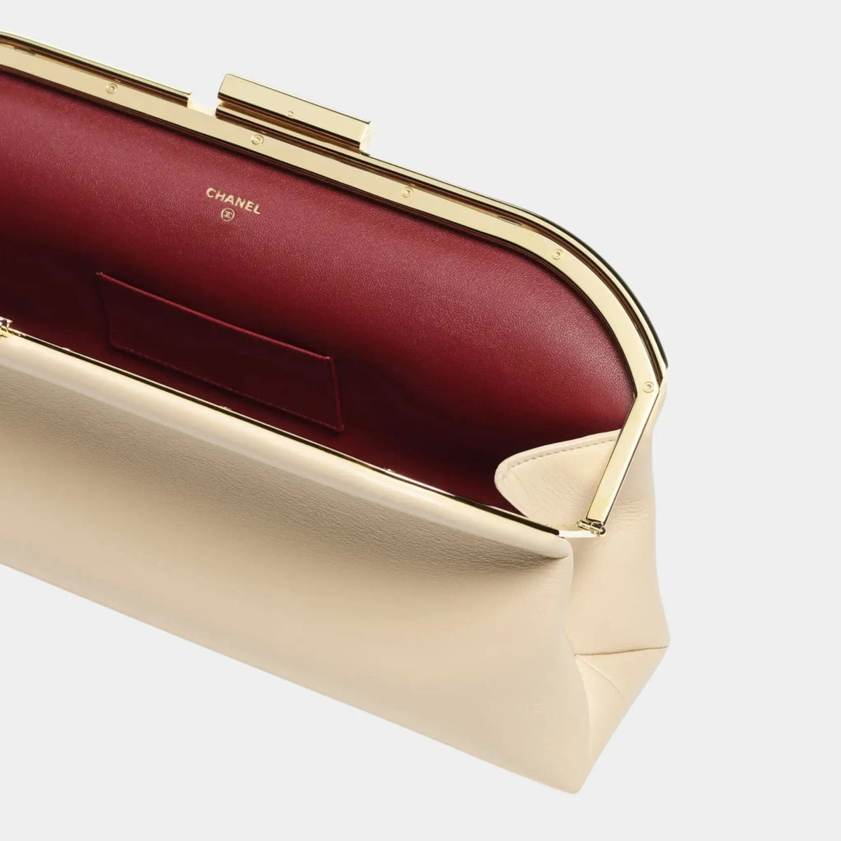 Large Clutch in Lambskin