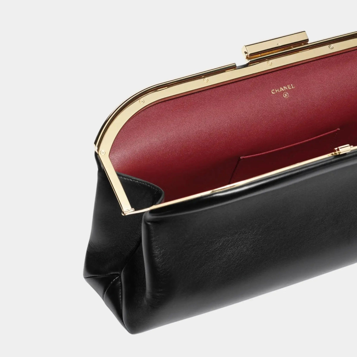 Large Clutch in Lambskin