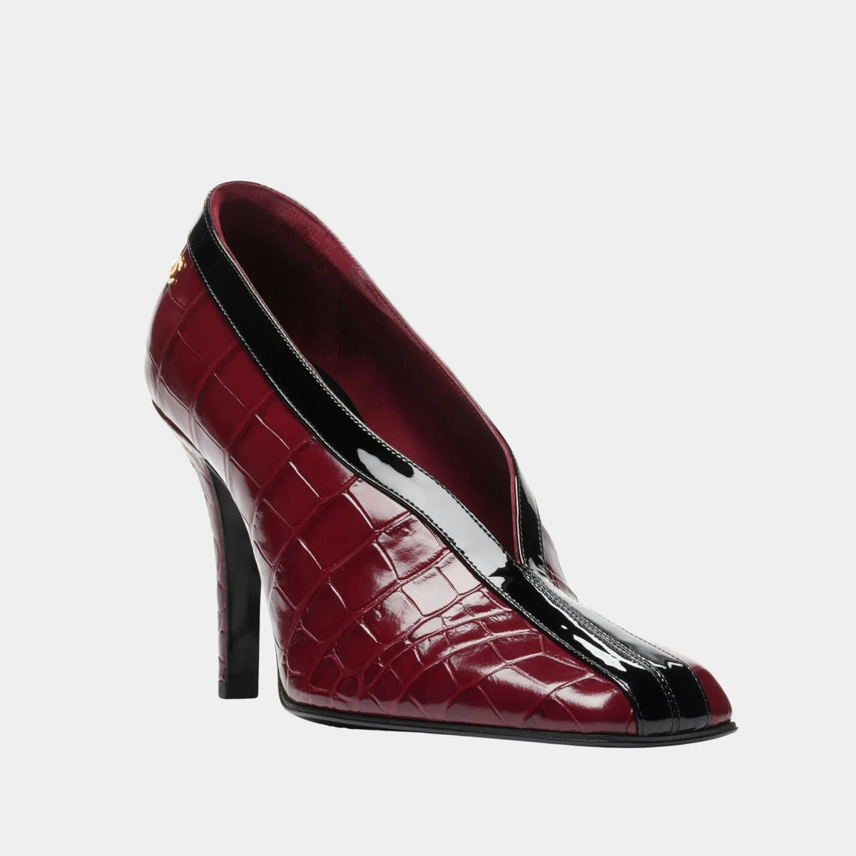 Pumps in Crocodile Embossed Calfskin & Patent Calfskin