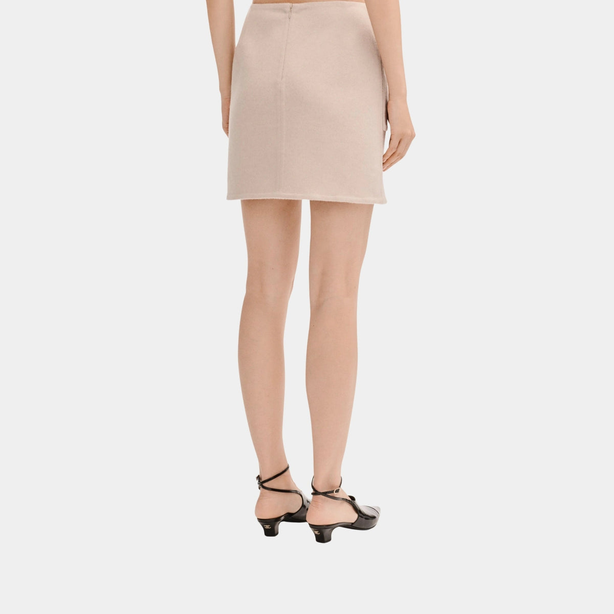 Short Skirt in Beige Cashmere