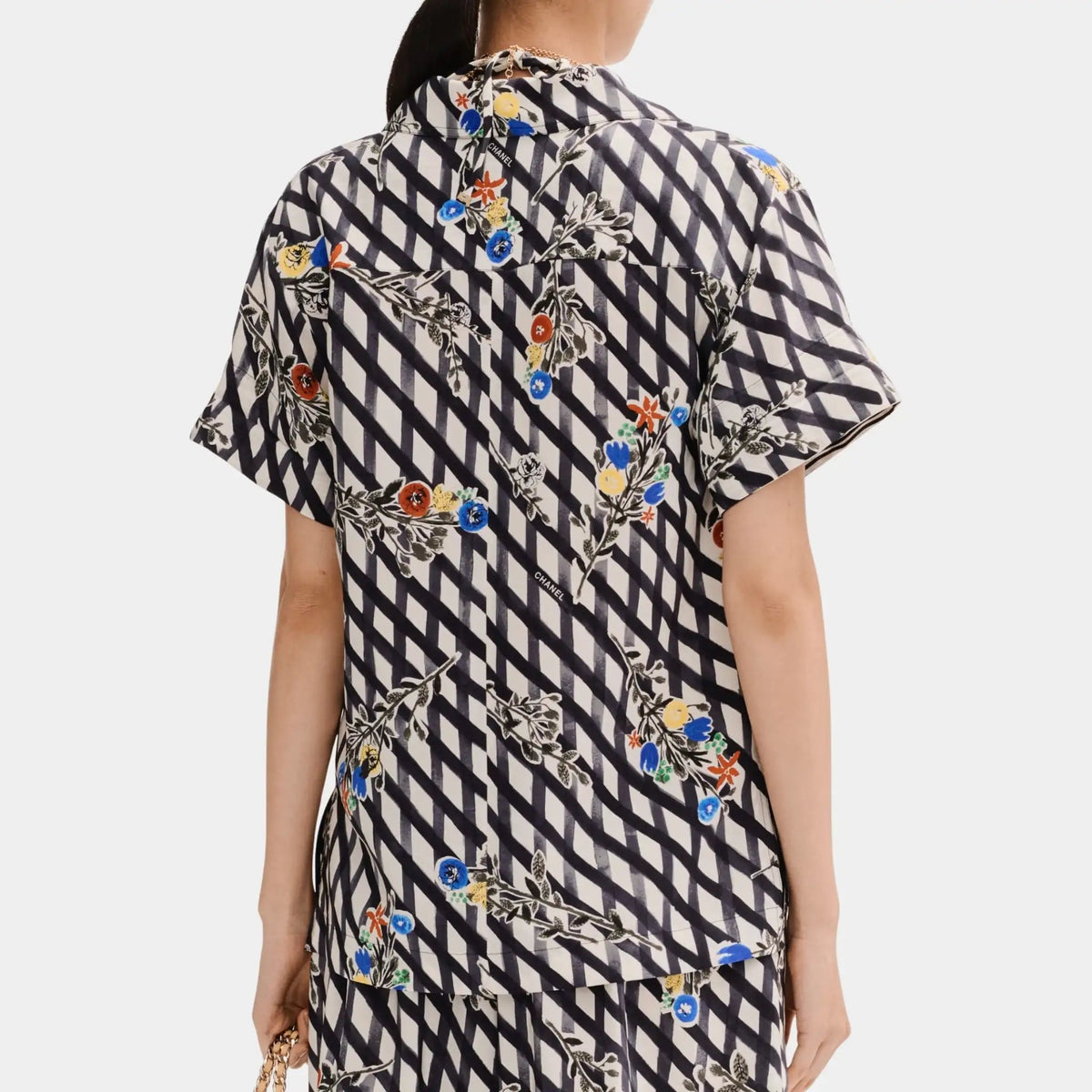 Short-sleeved Blouse in Printed Crepe de Chine