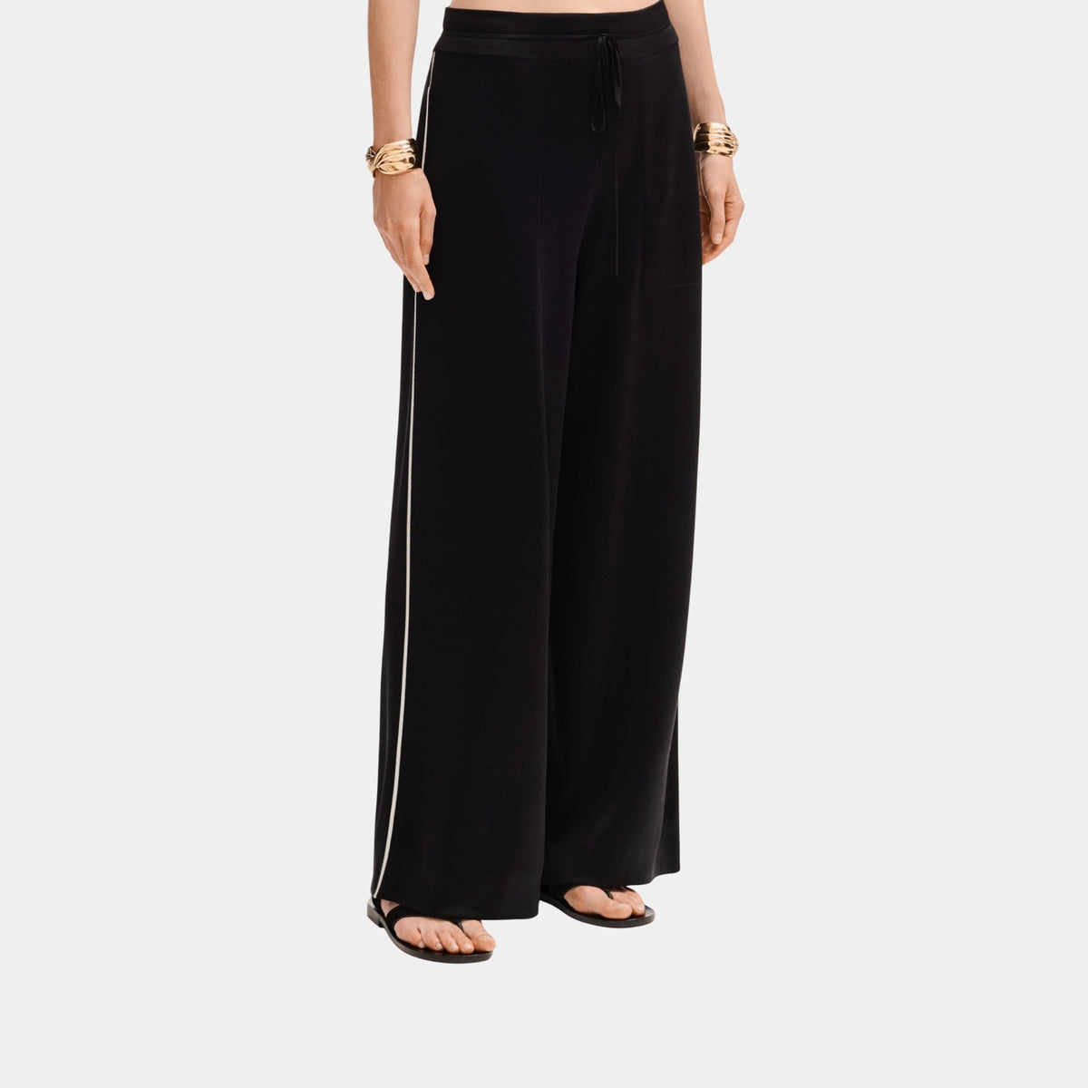 Trousers in Silk Black and White