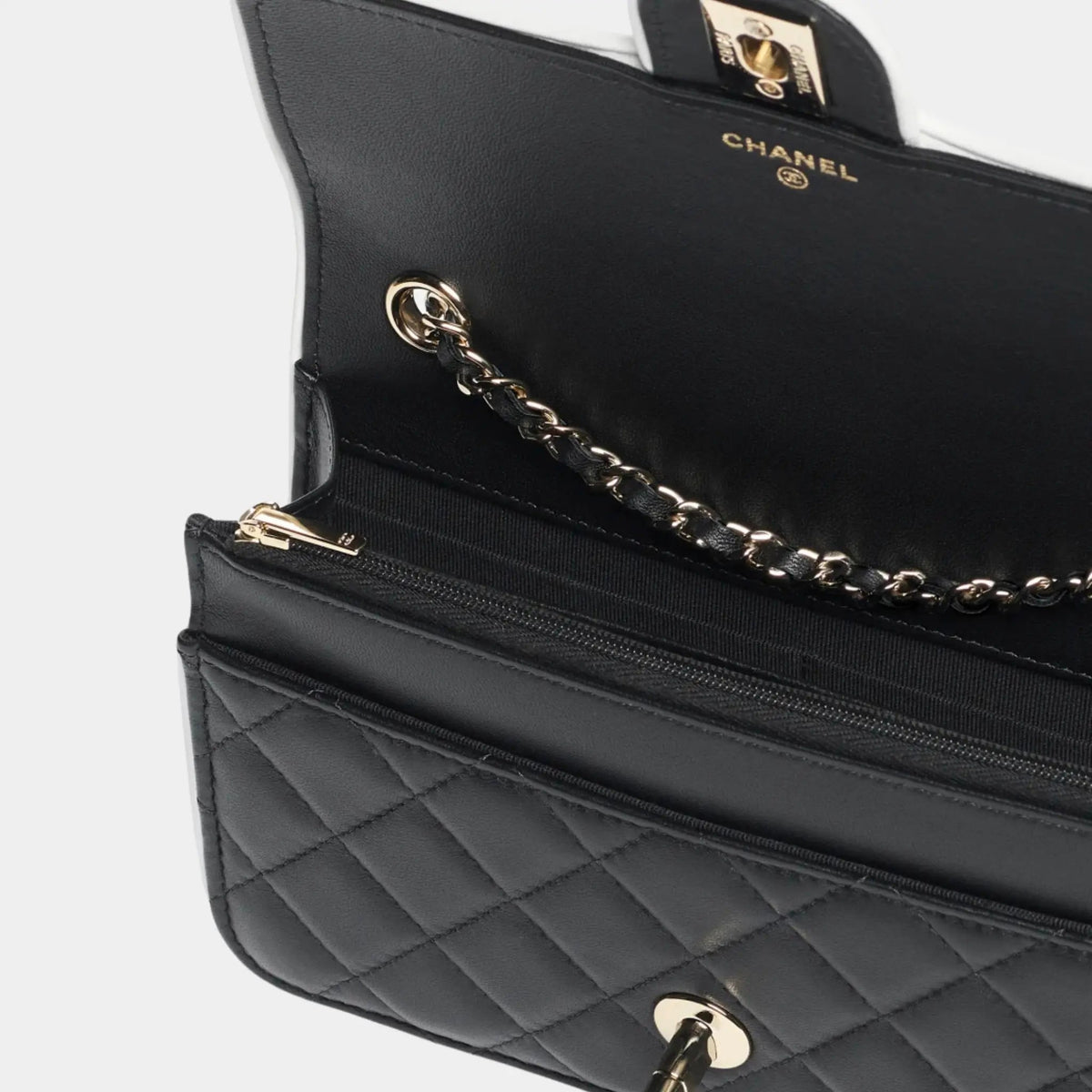 Wallet On Chain in Lambskin