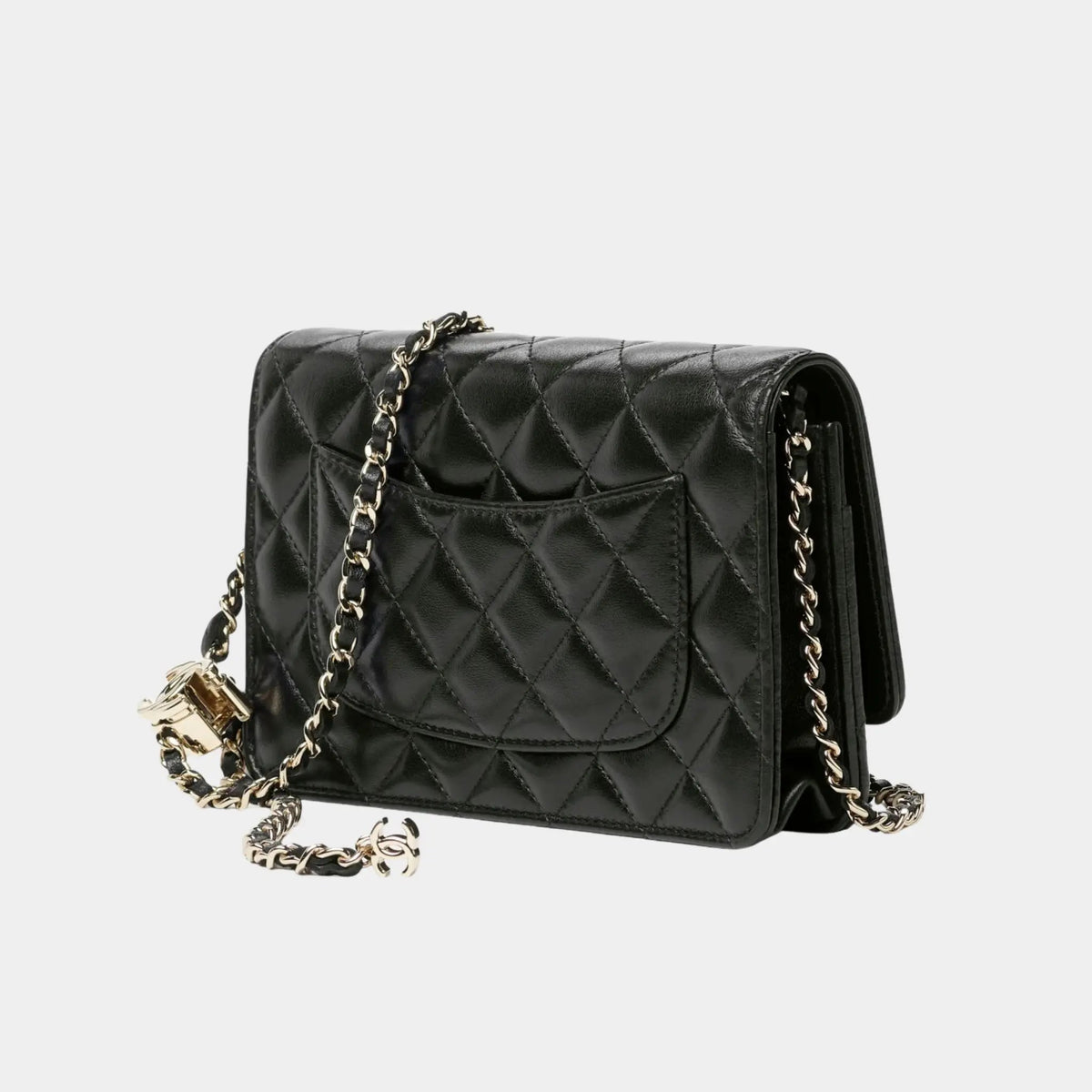 Wallet On Chain in Shiny Lambskin & Gold-Tone Metal
