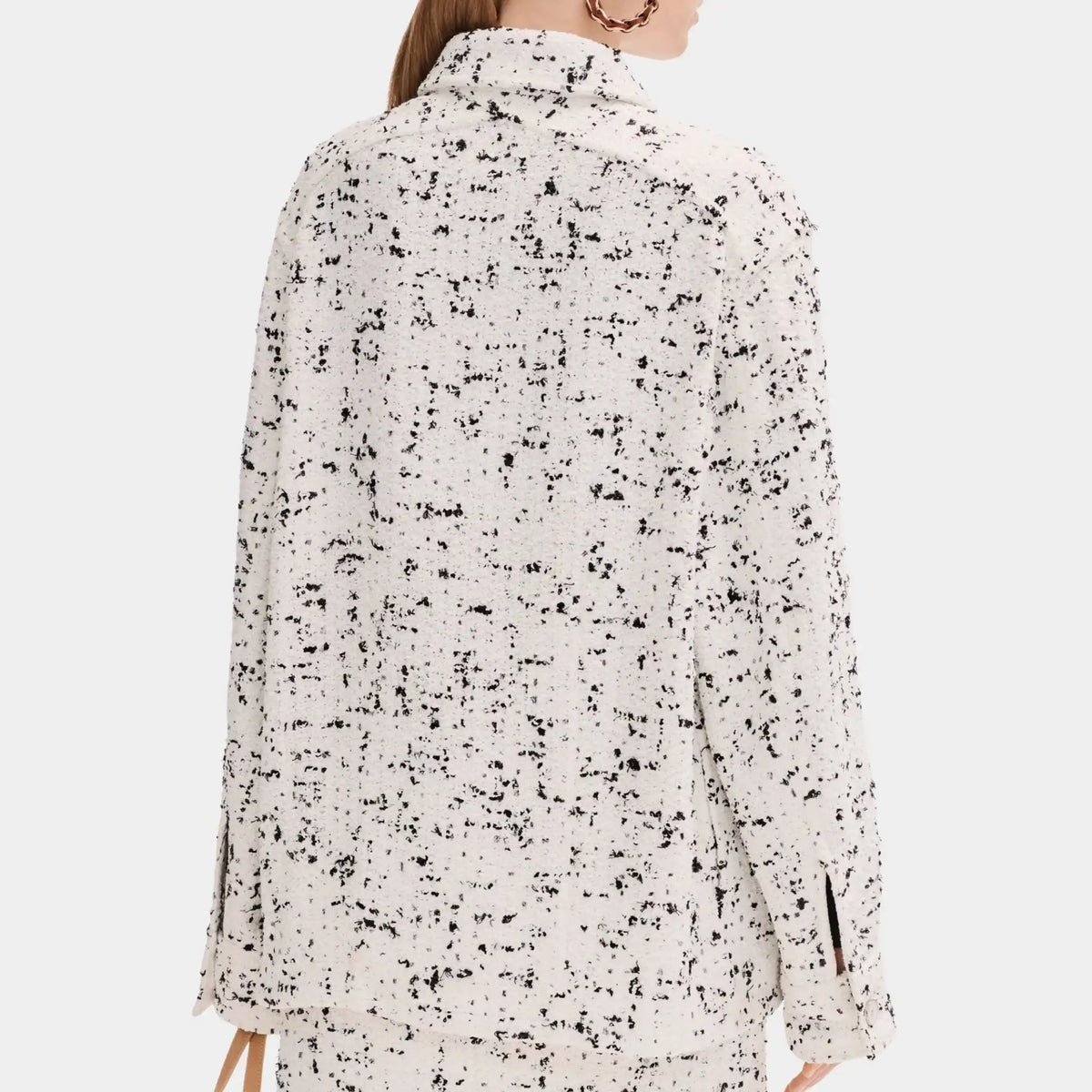White and Black Jacket in Tweed