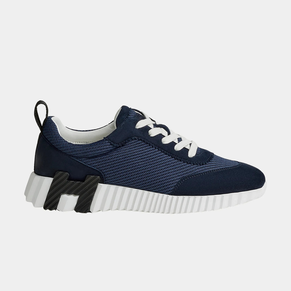 Bouncing Sneakers in Textured Mesh and Suede Goatskin