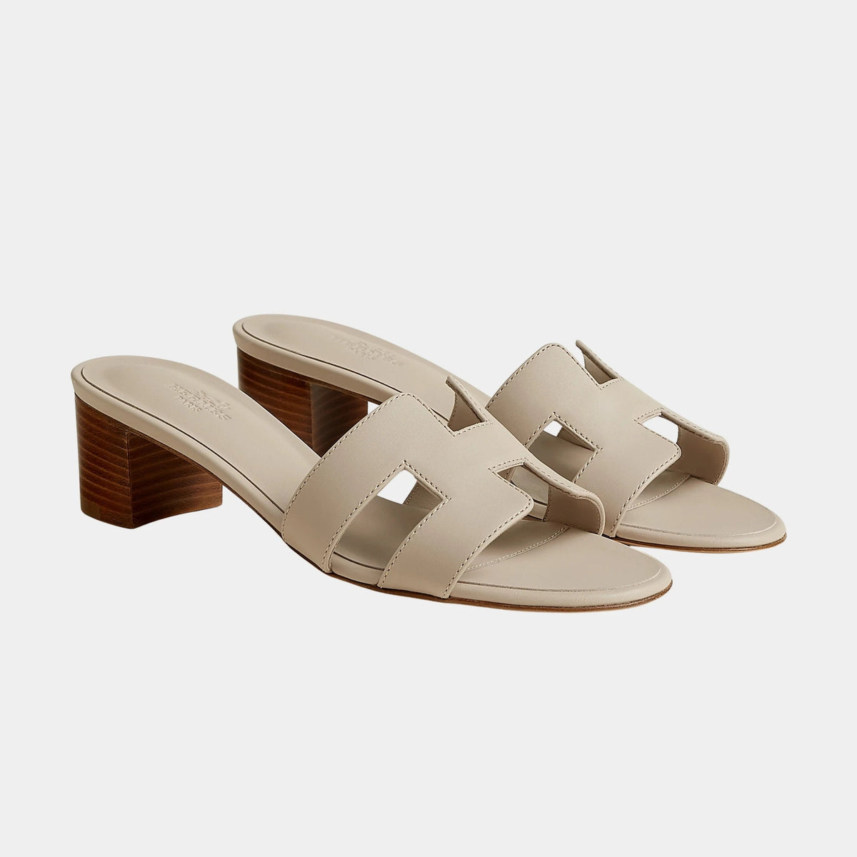 Oasis Sandals in Calfskin