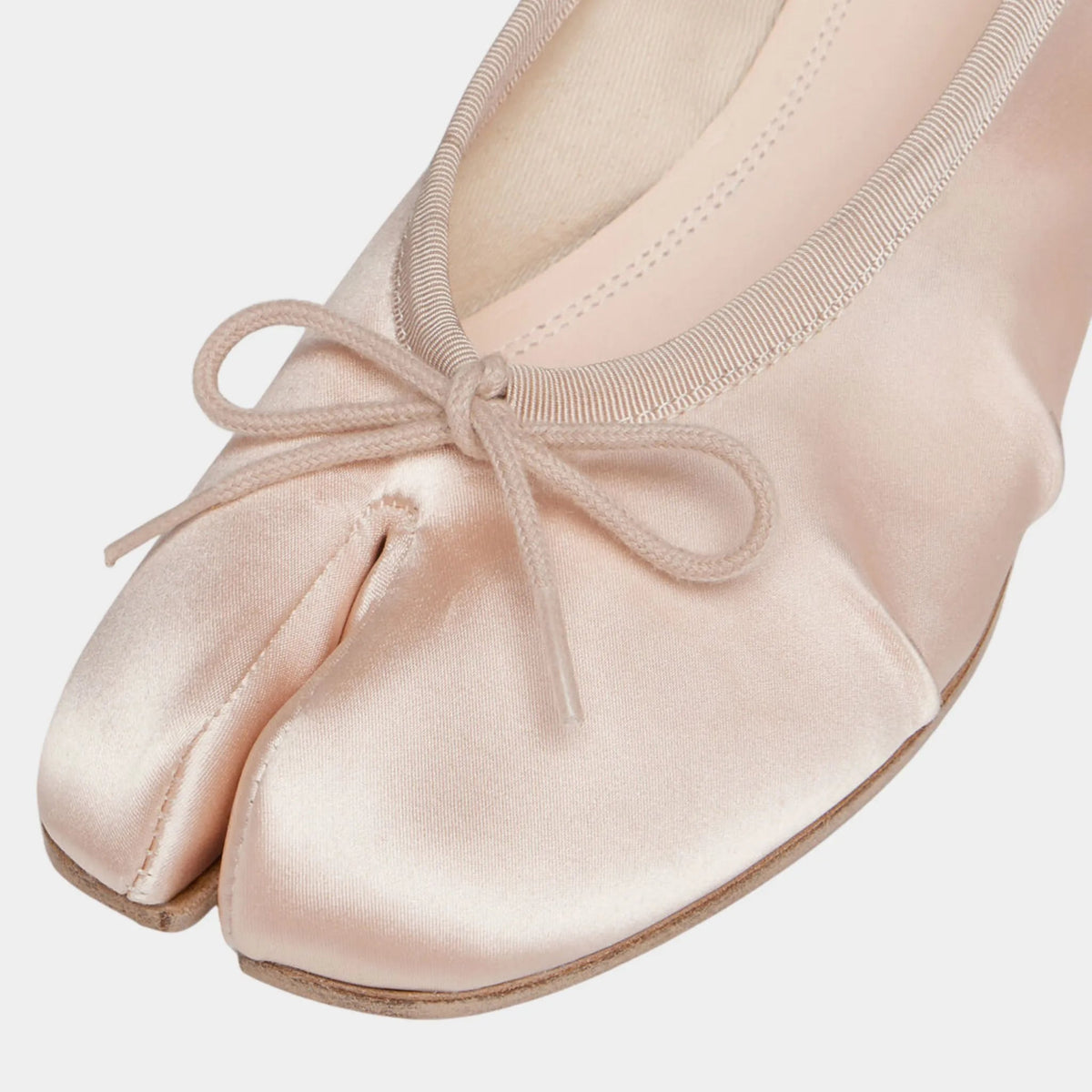Satin Tabi Ballerina Heal Flats